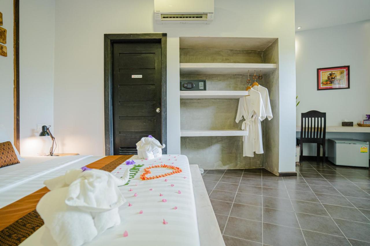Makk Hotel Кампот Екстериор снимка
