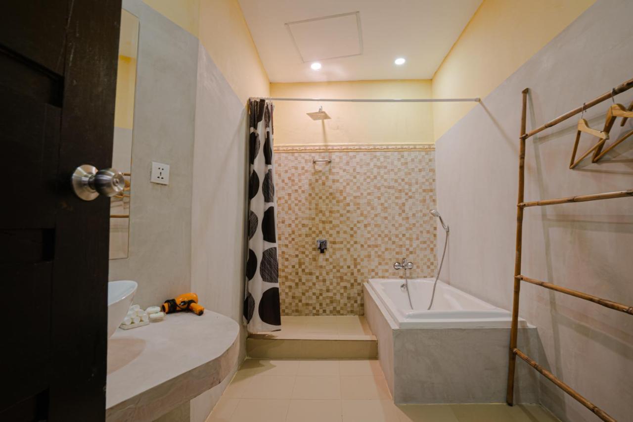 Makk Hotel Кампот Екстериор снимка